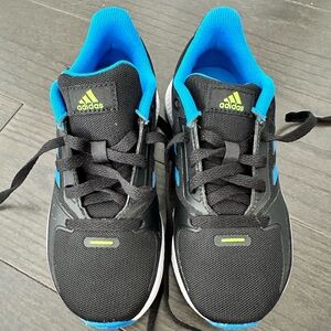 Brand new kid’s Adidas sneakers size 13k